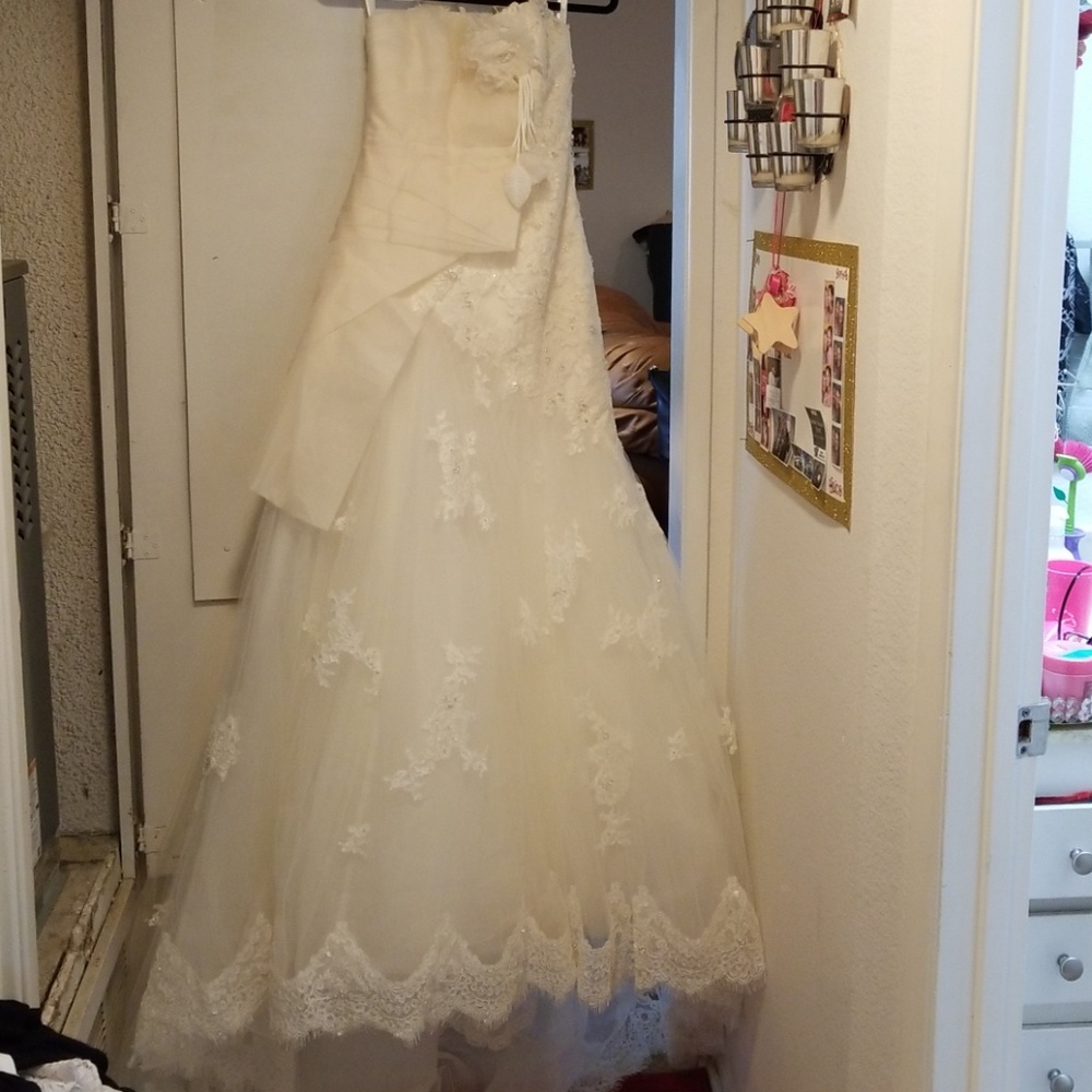 brand new w/o ivory lace new design wedding dress
